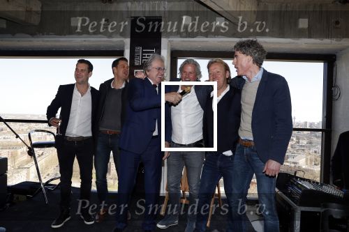 Rotterdam 20 maart 2018
Presentatie van ve woontorens met de naam THE LEE TOWERS in Rotterdam. Het is een project van Lee Foolen Tom Foolen Marc Reijs en Tom Bakkers.
Lee Towers en zijn vrouw Laura waren natuurlijk aanwezig.