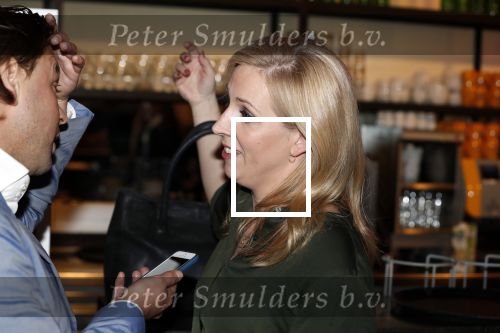 Den Haag 12 maart 2018
Fractievoorzitters Klaas Dijkhoff (VVD), Jesse Klaver (Groen Links), Lilian Marijnissen (SP) en Thierry Baudet (FvD) zijn met elkaar in gesprek in het Libelle Nieuwscafe ( Dudok)