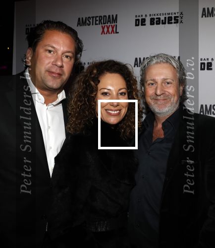 Amsterdam 20 maart 2018
Presentatie magazine Amsterdam XXXL van Mark Teurlings bij de Bajes. Mark met Melanie v d Vorm en Leopold van Romondt