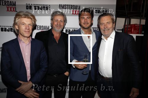 Amsterdam 20 maart 2018
Presentatie magazine Amsterdam XXXL van Mark Teurlings bij de Bajes. Jan Hein Kuijpers en Cees Korvinus