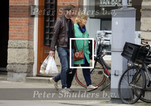 Amsterdam 15 maart 2018 
Mark v d Loo met zijn moeder in Amsterdam zuid
