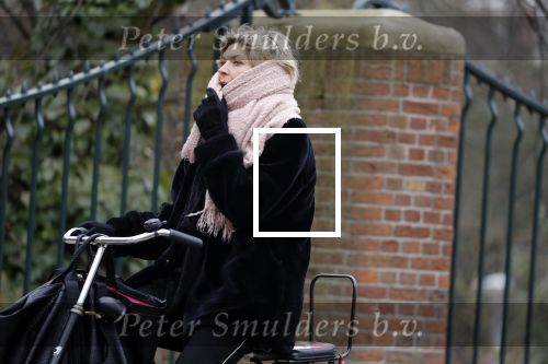 Amsterdam 23 maart 2018
Medina Schuurman op de fiets in Amsterdam