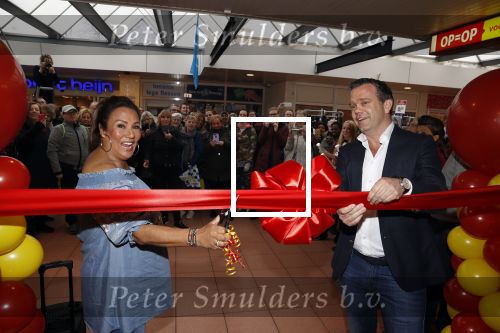 Katwijk 22 maart 2018
Patty Brard opent op+op winkel waar ze haar eigen ondergoed verkopen.