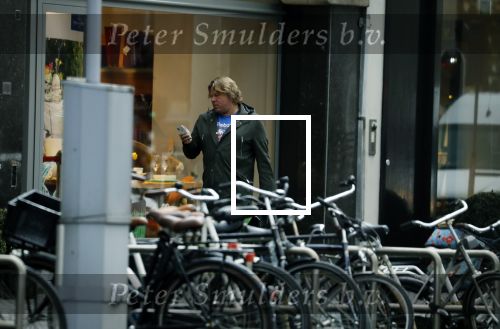 Amsterdam 13 maart 2018 
Robert Jensen gaat sigaren kopen en boodschappen.