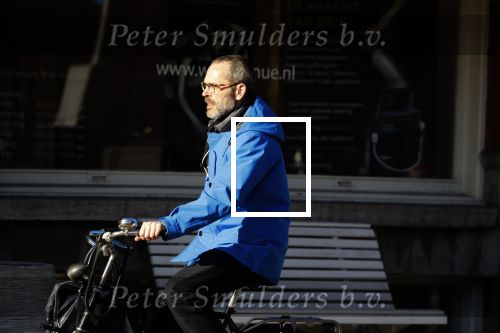 Amsterdam 20 maart 2018 
Rolf Snoeren ( Viktor en Rolf) op de fiets in Amsterdam zuid. Hij rijdt naar zijn villa/huis.