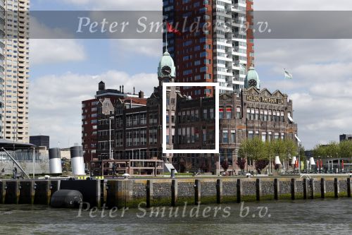 Rotterdam 9 mei 2017
Skyline en diverse gebouwen Rotterdam incl de erasmusbrug.