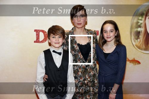 Amsterdam 12 maart 2018
Premiere Dorst in het delamar theater. Saskia Diesing met kinderen