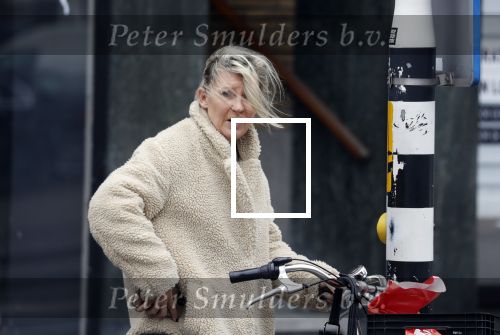 Amsterdam 23 maart 2018 
Saskia Noort doet boodschappen in Amsterdam