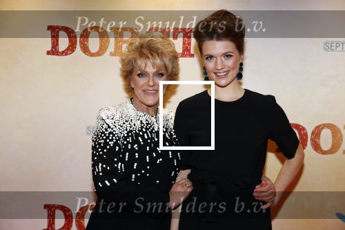 Amsterdam 12 maart 2018
Premiere Dorst in het delamar theater. Simone Kleinsma met Elise van t Laar