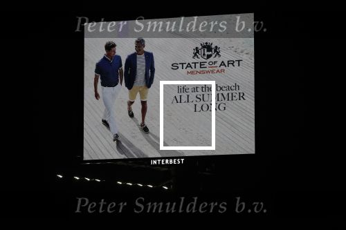 Amsterdam 22 maart 2018 
State of art abri langs de A10 (reclame)