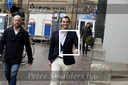 Den Haag 12 maart 2018
Fractievoorzitters Klaas Dijkhoff (VVD), Jesse Klaver (Groen Links), Lilian Marijnissen (SP) en Thierry Baudet (FvD) zijn met elkaar in gesprek in het Libelle Nieuwscafe ( Dudok)