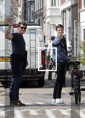 Amsterdam 30 maart 2019
Beau v Erven Dorens gaat met zijn zoon naar fietsenmaker.