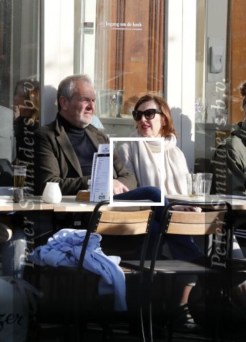 Amsterdam 24 april 2019
Bert Kuizenga en zijn vrouw op terras.