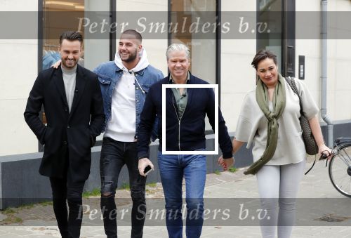 Amsterdam 26 maart 2019
Vandaag is de eerste dag ven de opnames voor een nieuwe soap over 
Dave Roelvink Donny Roelvink Dries Roelvink en Honoria Roelvink