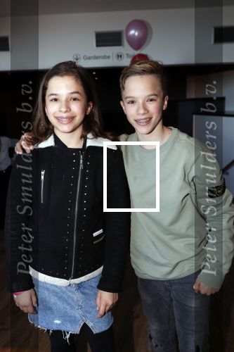 Hoorn 24 maart 2019
Premiere Pip Pellens in schouwburg van Zaandam. Pim Vosmaer met Dominique v Vliet en hun kinderen