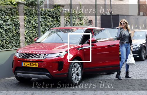 Amsterdam 30 maart 2019
Estelle Cruijff met haar nieuwe Range Rover Evoque