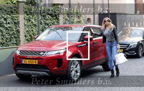 Amsterdam 30 maart 2019
Estelle Cruijff met haar nieuwe Range Rover Evoque