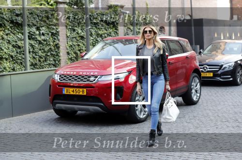 Amsterdam 30 maart 2019
Estelle Cruijff met haar nieuwe Range Rover Evoque
