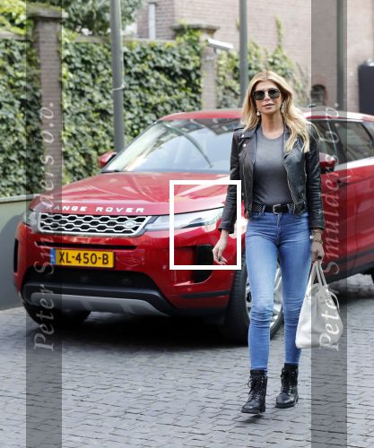 Amsterdam 30 maart 2019
Estelle Cruijff met haar nieuwe Range Rover Evoque