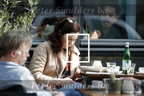 Amsterdam 30 maart 2019
Daniel de Ridder en zijn vriendin Halina Reijn op terras en op de beethovenstraat.