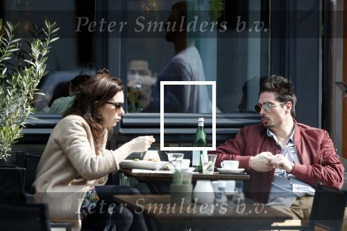 Amsterdam 30 maart 2019
Daniel de Ridder en zijn vriendin Halina Reijn op terras en op de beethovenstraat.