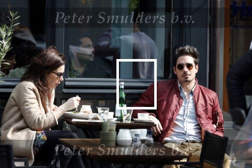Amsterdam 30 maart 2019
Daniel de Ridder en zijn vriendin Halina Reijn op terras en op de beethovenstraat.