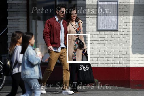 Amsterdam 30 maart 2019
Daniel de Ridder en zijn vriendin Halina Reijn op terras en op de beethovenstraat.
