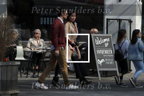 Amsterdam 30 maart 2019
Daniel de Ridder en zijn vriendin Halina Reijn op terras en op de beethovenstraat.