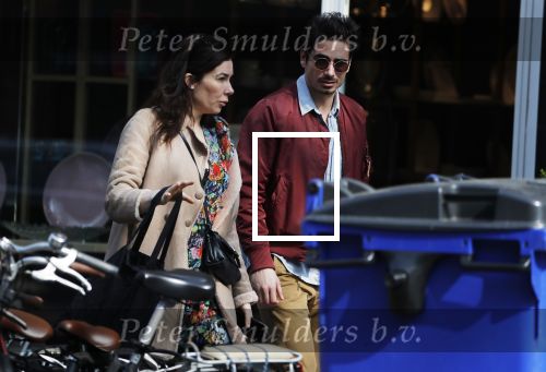 Amsterdam 30 maart 2019
Daniel de Ridder en zijn vriendin Halina Reijn op terras en op de beethovenstraat.