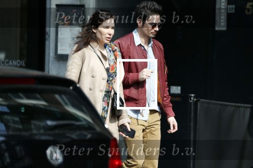 Amsterdam 30 maart 2019
Daniel de Ridder en zijn vriendin Halina Reijn op terras en op de beethovenstraat.