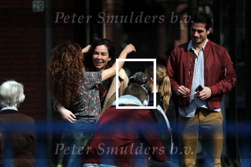 Amsterdam 30 maart 2019
Daniel de Ridder en zijn vriendin Halina Reijn op terras en op de beethovenstraat. Ze komen Katja Schuurman tegen.