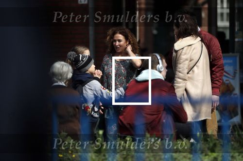 Amsterdam 30 maart 2019
Daniel de Ridder en zijn vriendin Halina Reijn op terras en op de beethovenstraat. Ze komen Katja Schuurman tegen.