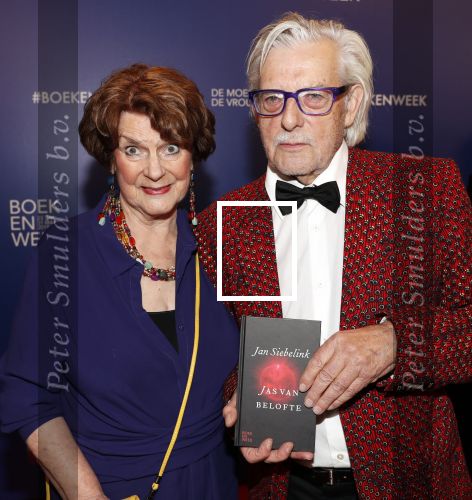 Amsterdam 22 maart 2019
Boekenbal in de amsterdamse schouwburg. Jan Siebelink en partner