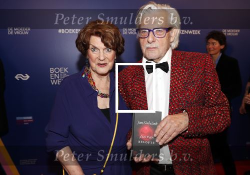 Amsterdam 22 maart 2019
Boekenbal in de amsterdamse schouwburg. Jan Siebelink en partner