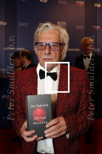 Amsterdam 22 maart 2019
Boekenbal in de amsterdamse schouwburg. Jan Siebelink en partner