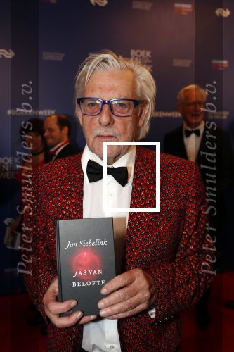 Amsterdam 22 maart 2019
Boekenbal in de amsterdamse schouwburg. Jan Siebelink en partner