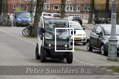 Amsterdam 26 maart 2019
Jeroen en Herma Krabbe in hun biro onderweg naar hun zoon Martijn Krabbe die jarig is.