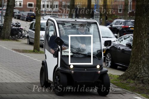 Amsterdam 26 maart 2019
Jeroen en Herma Krabbe in hun biro onderweg naar hun zoon Martijn Krabbe die jarig is.