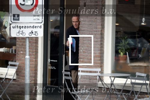 Amsterdam 16 maart 2019
Jort Kelder vertrekt bij huis en gaat eerst koffietje halen bij coffeecompany