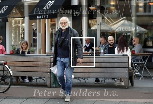 Amsterdam 30 maart 2019
Rob Houwer op straat in Amsterdam zuid.