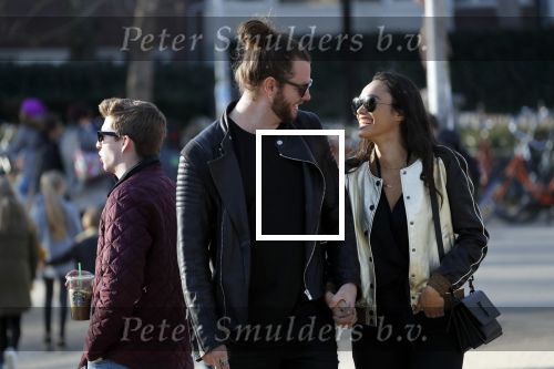 Amsterdam Vondelpark 24 maart 2019
Romy Monteiro met haar nieuwe vriend Jasper Suyk verliefd in het vondelpark.