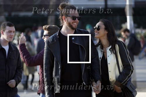 Amsterdam Vondelpark 24 maart 2019
Romy Monteiro met haar nieuwe vriend Jasper Suyk verliefd in het vondelpark.