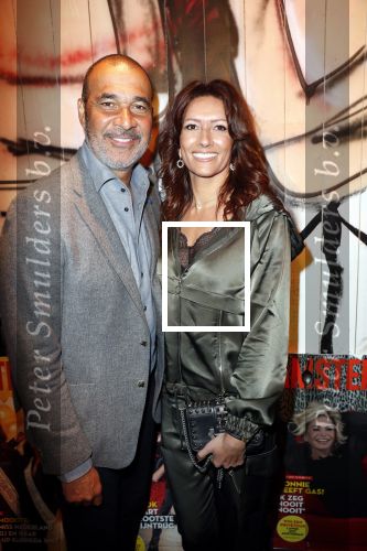 Amsterdam 26 maart 2019
Presntatie Amsterdam XXXL in the Harbour Club. Ruud Gullit met dochter Felicity vriendin Karin de Rooij en haar zoon Nigel