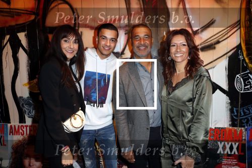 Amsterdam 26 maart 2019
Presntatie Amsterdam XXXL in the Harbour Club. Ruud Gullit met dochter Felicity vriendin Karin de Rooij en haar zoon Nigel