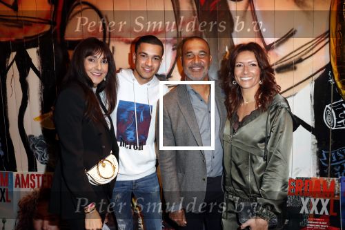 Amsterdam 26 maart 2019
Presntatie Amsterdam XXXL in the Harbour Club. Ruud Gullit met dochter Felicity vriendin Karin de Rooij en haar zoon Nigel
