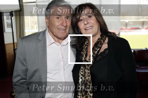 Amsterdam 30 maart 2019
Boekpresentatie van Jan Jongbloed in kantine van AFC. Sjaak Swart met zijn dochter Jacqueline