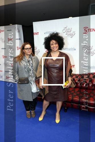 Hoofddorp 31 maart 2019
Premiere stil in mij in de schouwburg in Hoofddorp. Tania Kross met een vriendin