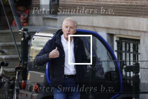 Amsterdam 14 april 2020
Andre v Duin gaat lekker vanaf zijn huis wandelen . Voor zijn raam staat een speelgoed beer voor de kinderen die de berenroute lopen . De beer was van zijn partner Martin