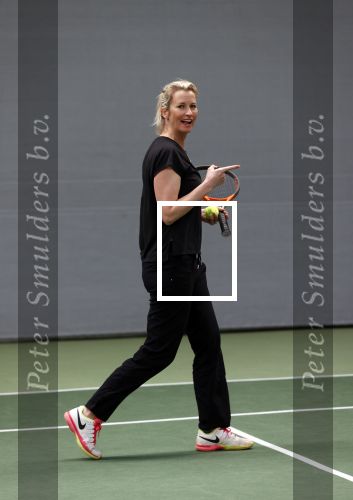 Cruqius 31 maart 2020
Tennissen voor het goede doel met Diederik v Manen. Anouk Smuldfers Ellie Lust en Laurien Verstraten