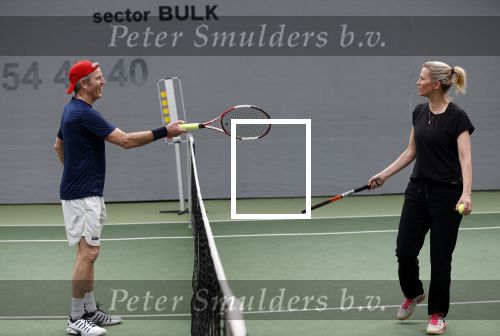 Cruqius 31 maart 2020
Tennissen voor het goede doel met Diederik v Manen. Anouk Smuldfers Ellie Lust en Laurien Verstraten